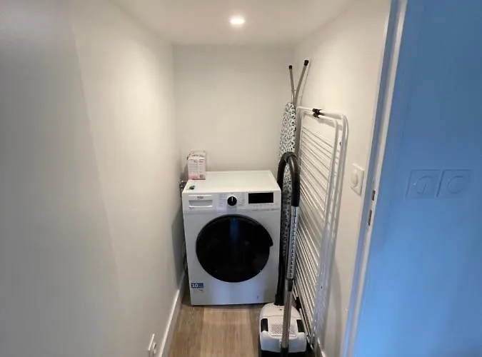 Max3, T2 En Duplex, Bord De *