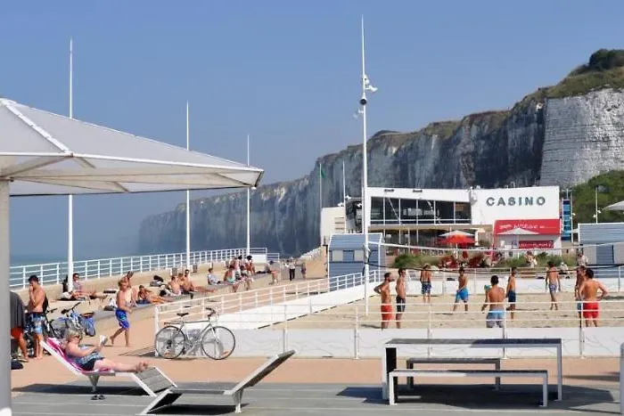 Max3, T2 En Duplex, Bord De Saint-Valery-en-Caux